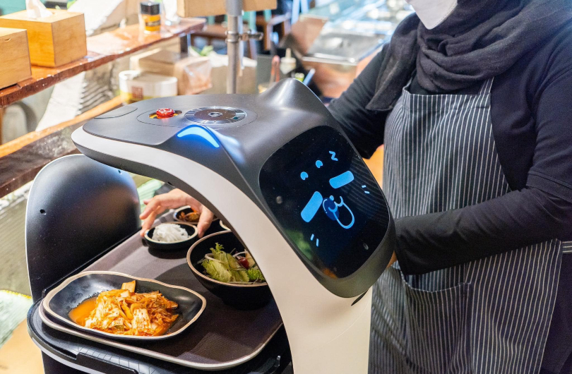 Malaysia’s F&B Made Better With BellaBot, The Friendly Automated Server ...