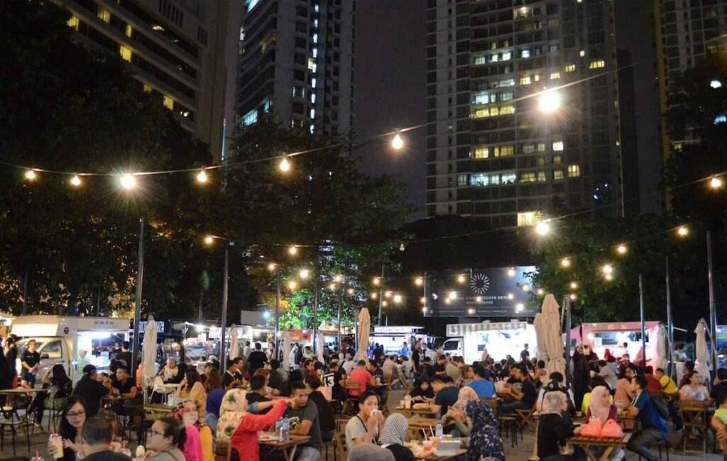 Best night markets in Kuala Lumpur